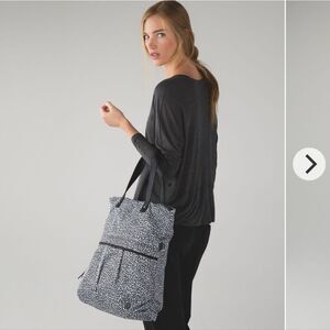 Lululemon Twice As Nice Tote Miss Mosaic Black Pattern 13x17x5